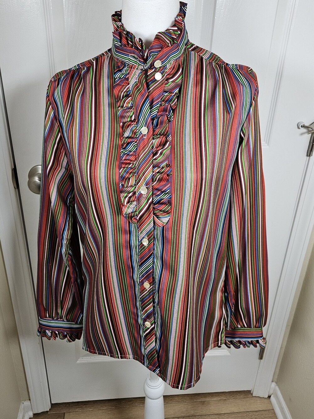 Vintage Lady Holiday Blouse Womens Size Small Striped Ruffled Grannycore